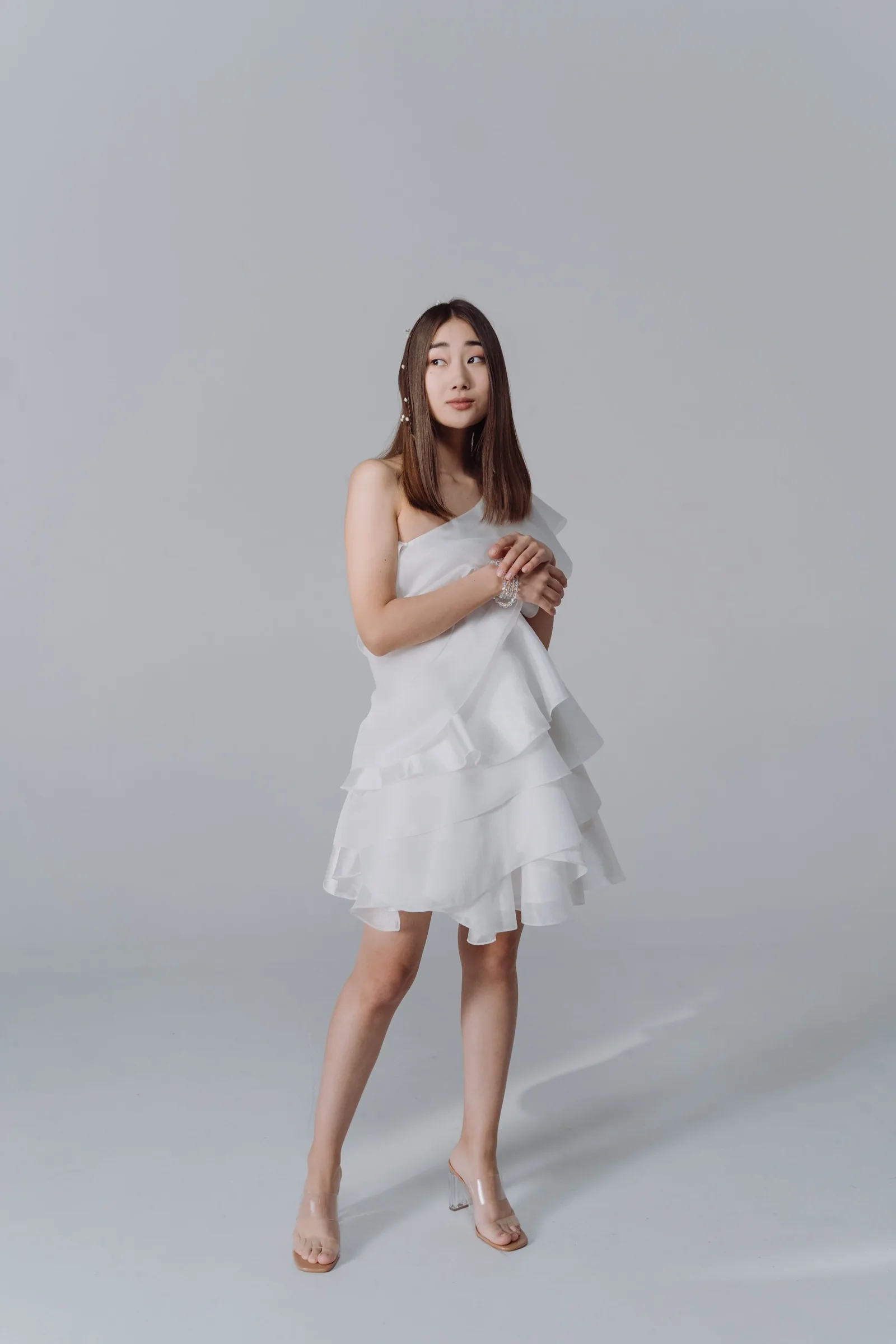 Nell, Short, layered skirt